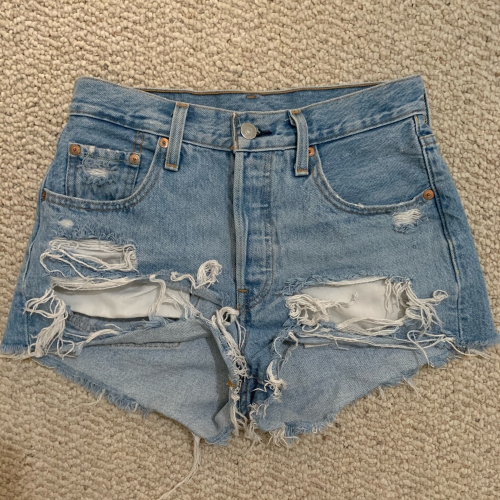 Levi’s Cutoff Shorts